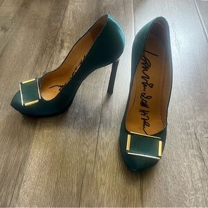 Lanvin 38.5 teal blue pumps great condition